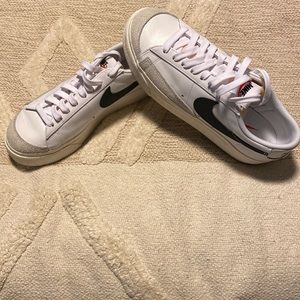 Women’s Nike Blazer Low Platform Shoes